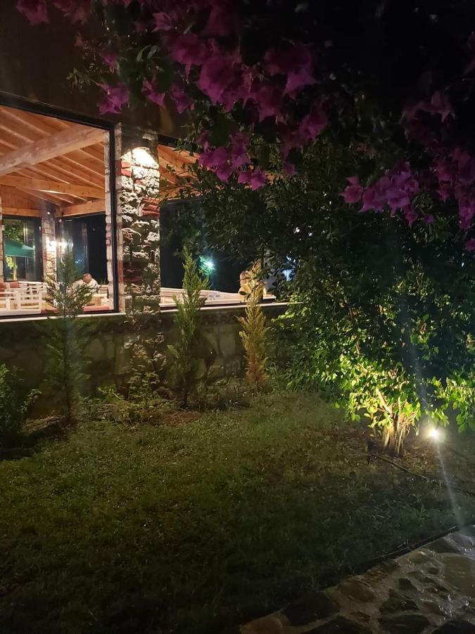 Hotel Natali Dhërmi Exterior foto
