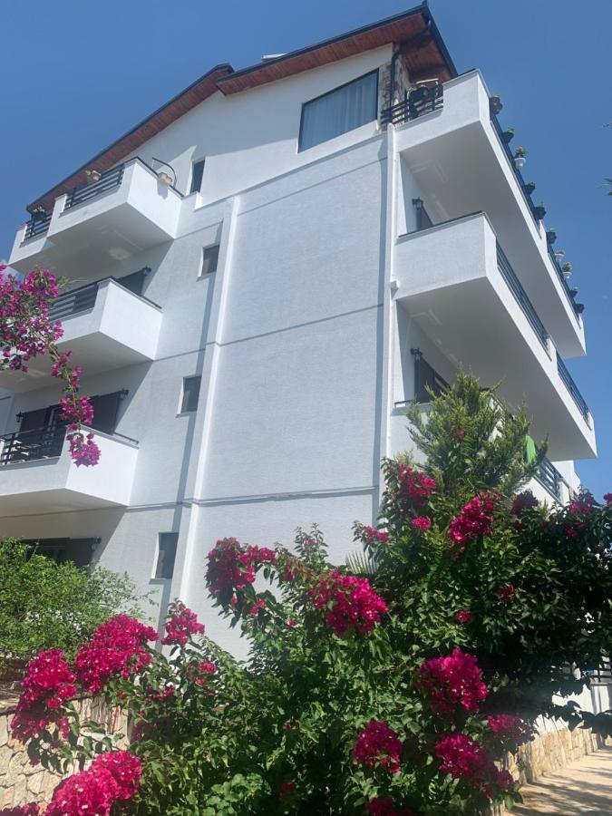 Hotel Natali Dhërmi Exterior foto